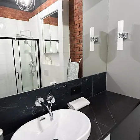 Labo Metro Mlociny Apartment *