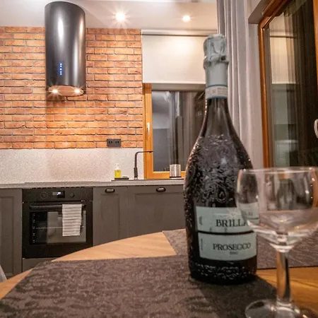 Apartmán Labo Metro Mlociny