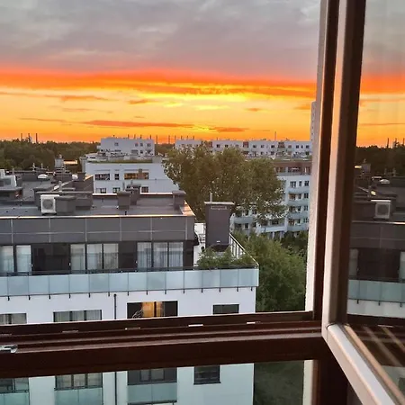 Apartmán Labo Metro Mlociny *