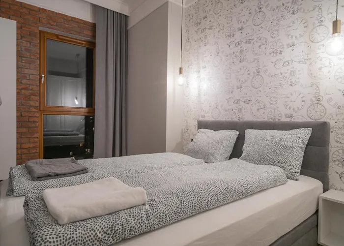 Labo Metro Mlociny Apartment